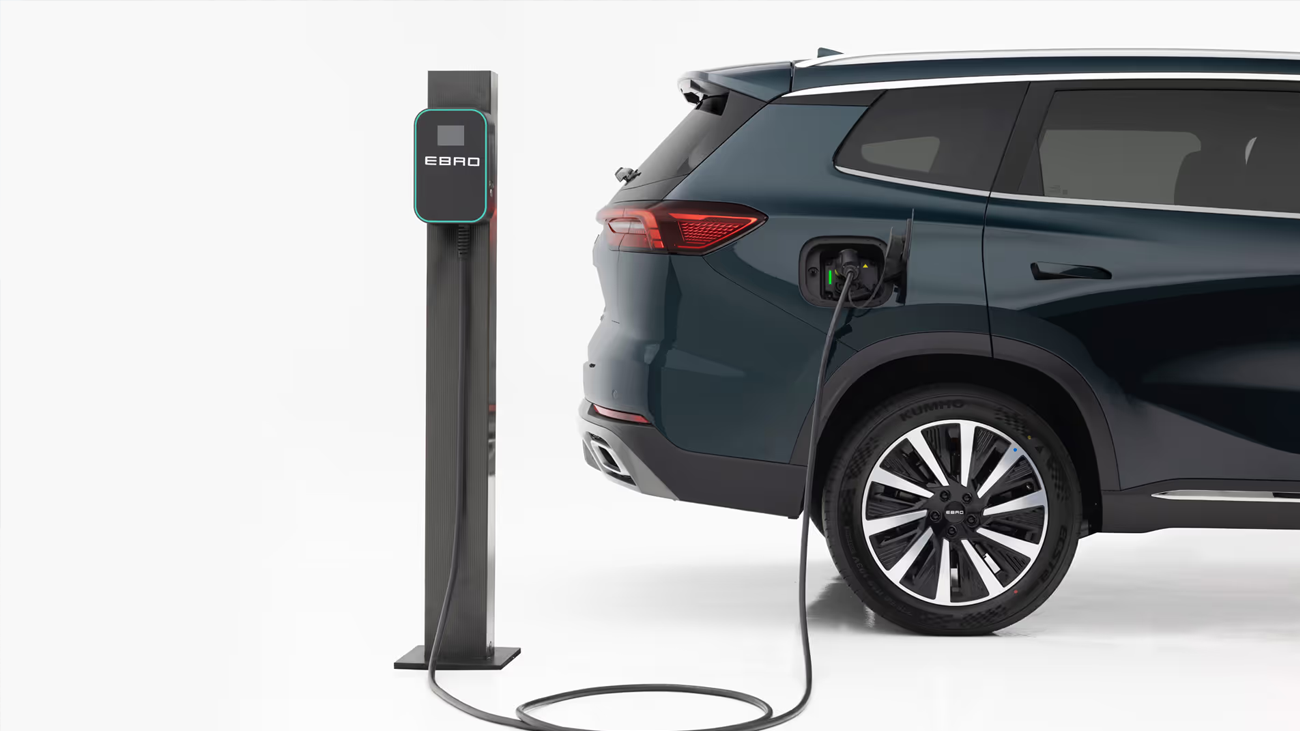 Ebro S800 Phev